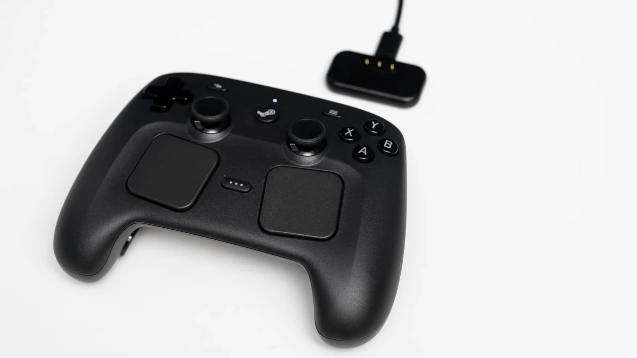 4cfa3d198e_Steam-Controller-1-1.webp